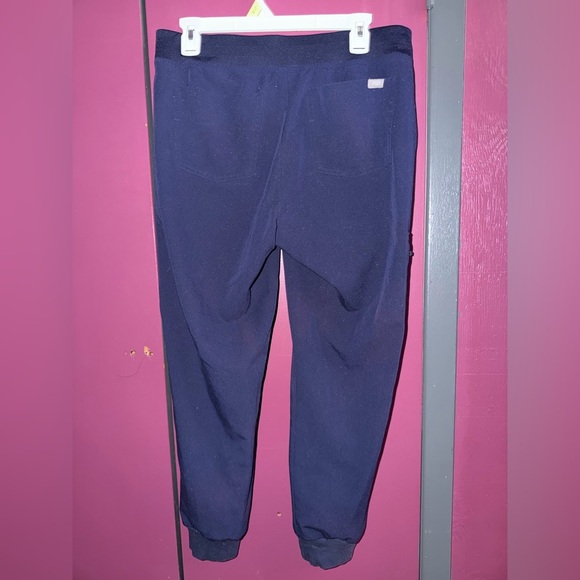 *PRICE OBO* FIGS Women's Navy Blue Zamora™ - Medium Petite Jogger Scrub Pants - Picture 3 of 8